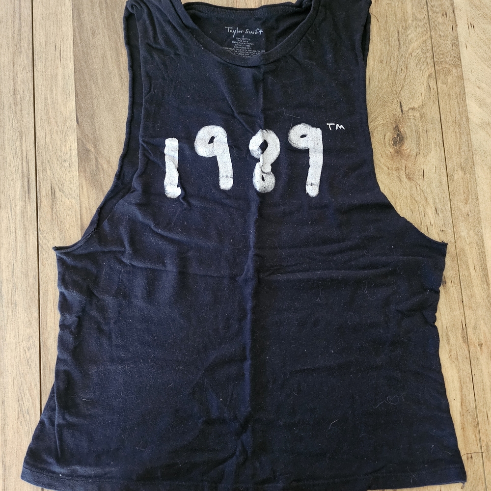 Taylor Swift 1989 Black Tank Top